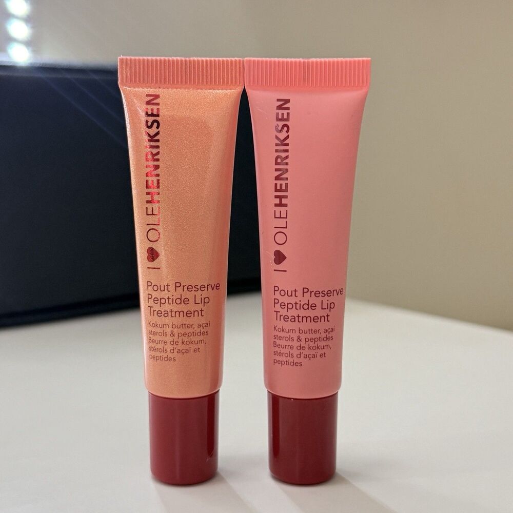 OLE HENRIKSEN Pout Preserve Strawberry Sorbet Peptide Lip Treatment Balms NWOB